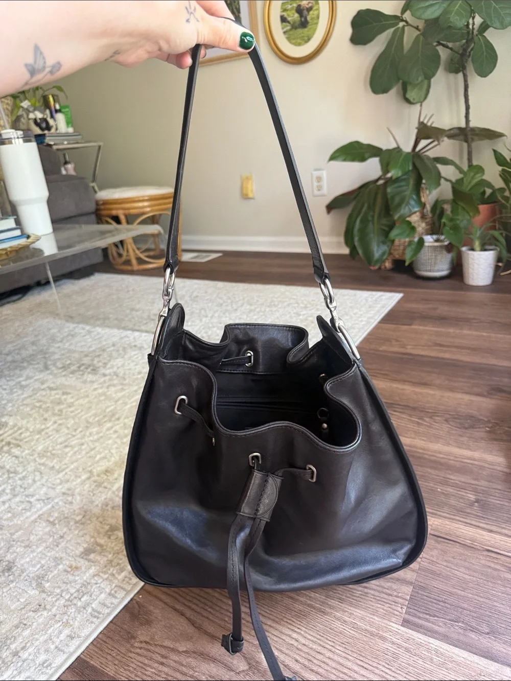 Frye Ilana Hobo Black Leather Drawstring Shoulder Bag Purse